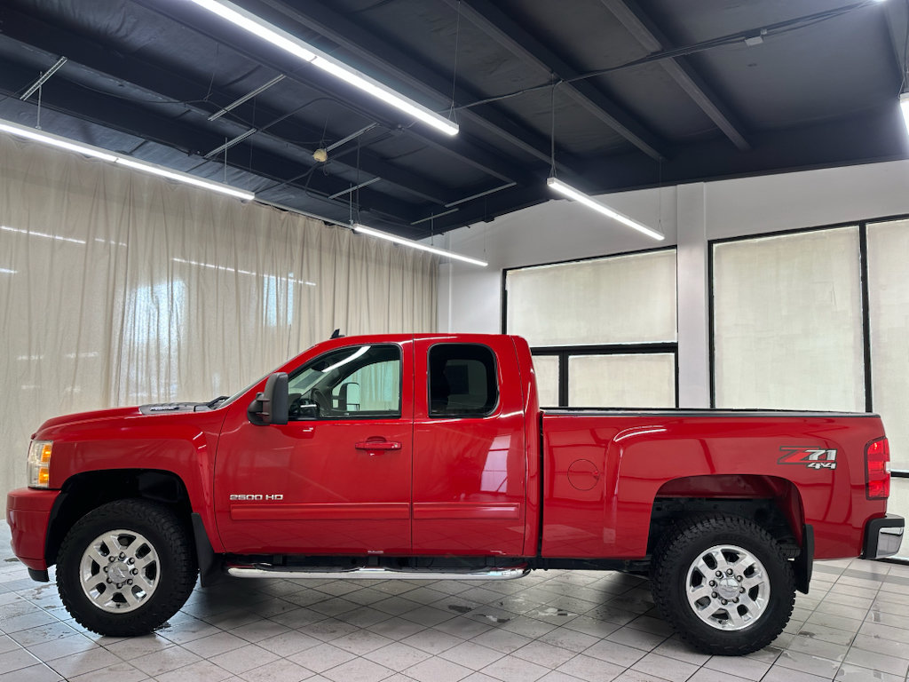 Used 2012 Chevrolet Silverado 2500 LT w/ Z71 Appearance Package AWD/4WD image 10