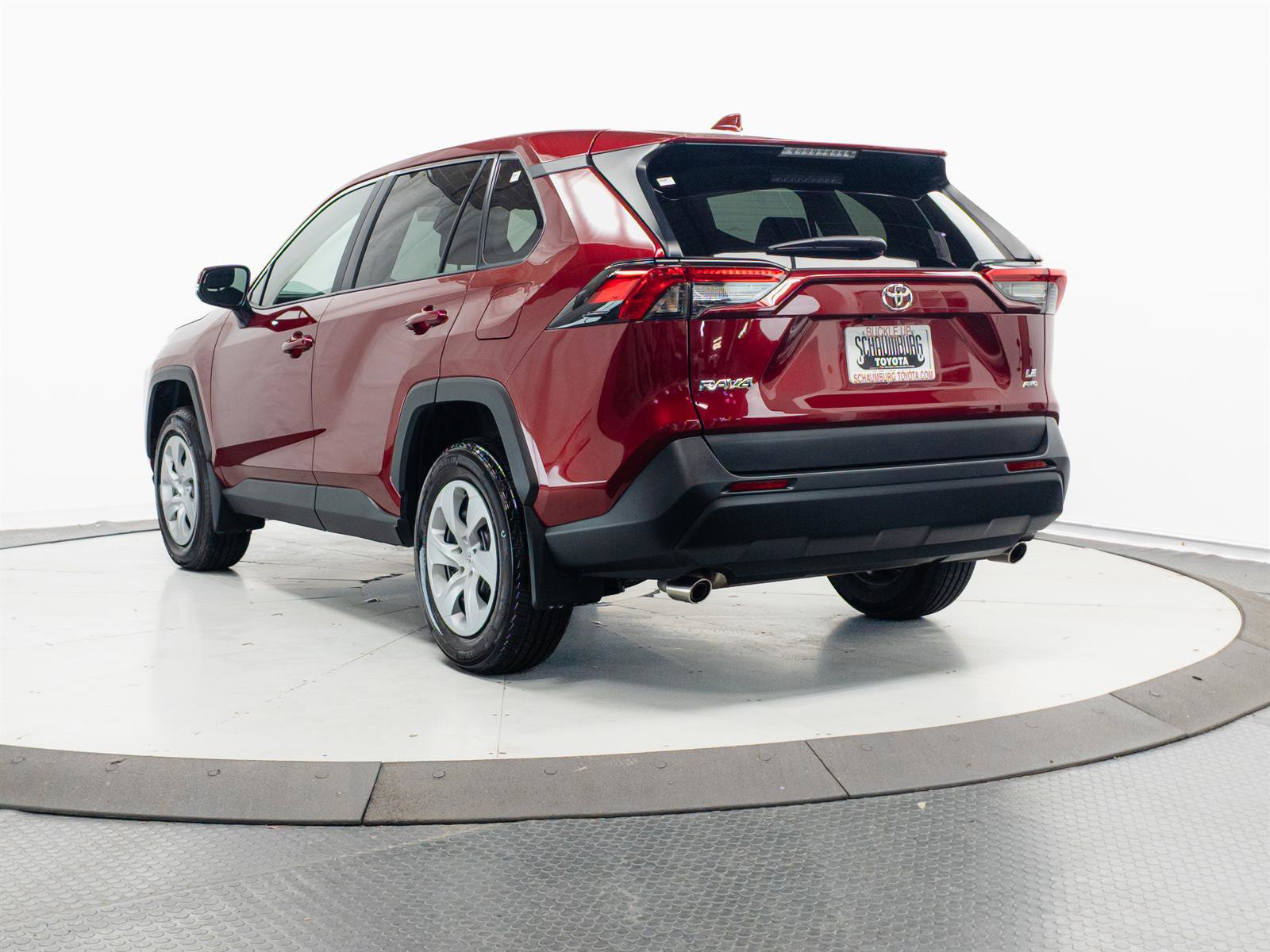 Certified 2025 Toyota RAV4 LE AWD/4WD image 8