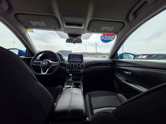 Used 2024 Nissan Sentra SV image 31