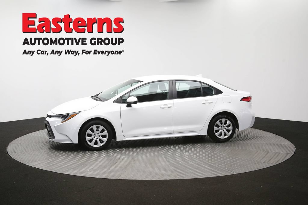 Used 2024 Toyota Corolla LE FWD image 58