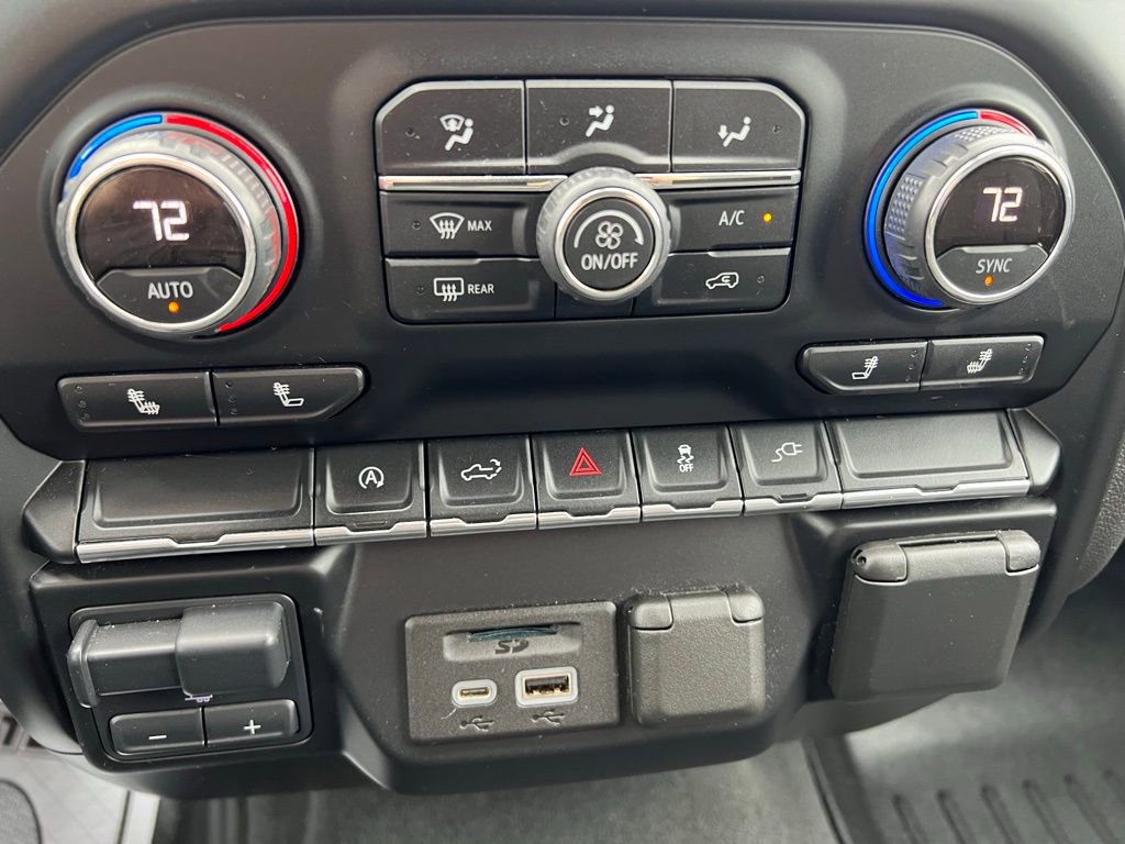 Used 2021 Chevrolet Silverado 1500 LT w/ Convenience Package II image 41