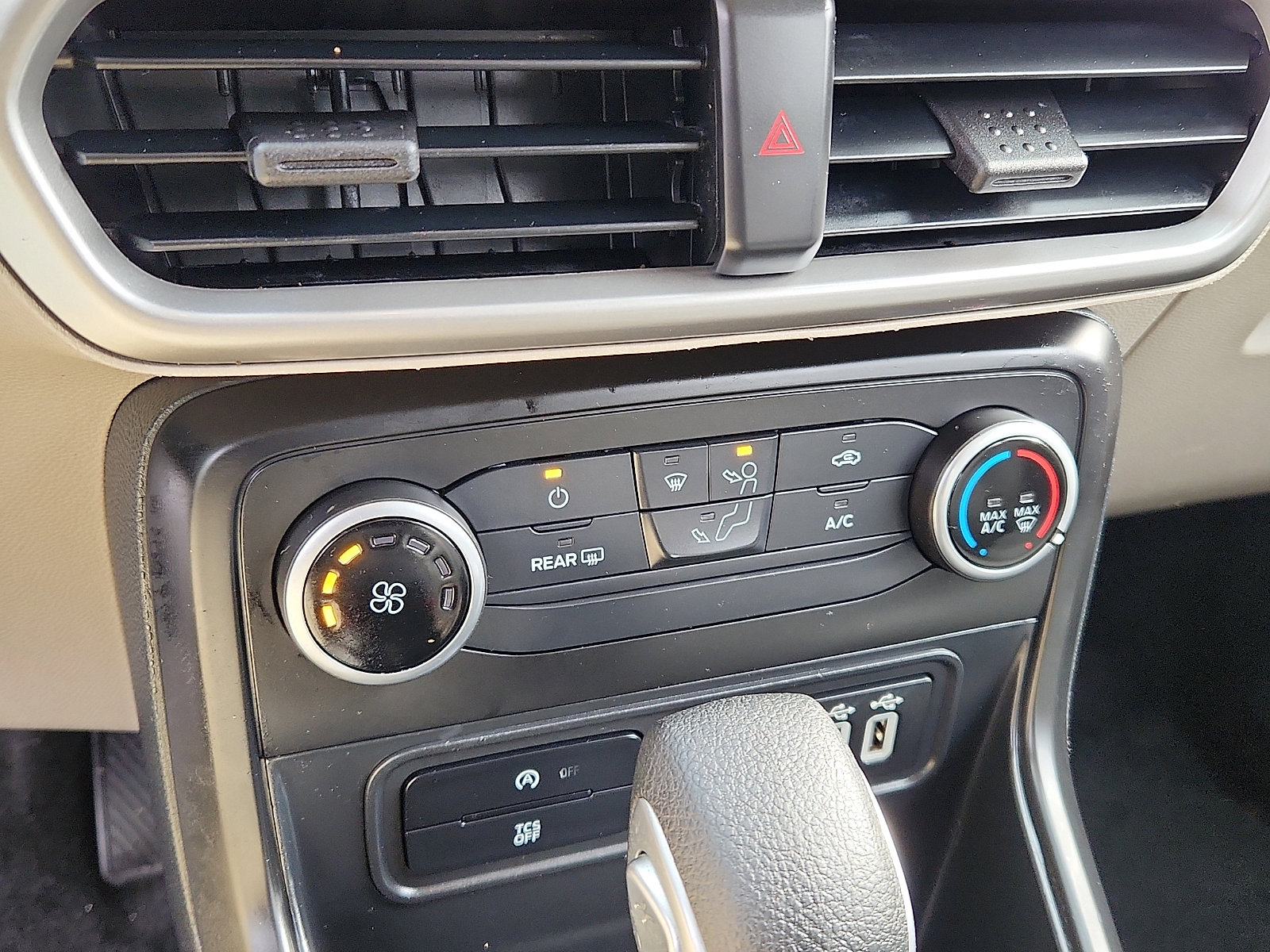 Used 2021 Ford EcoSport S image 9