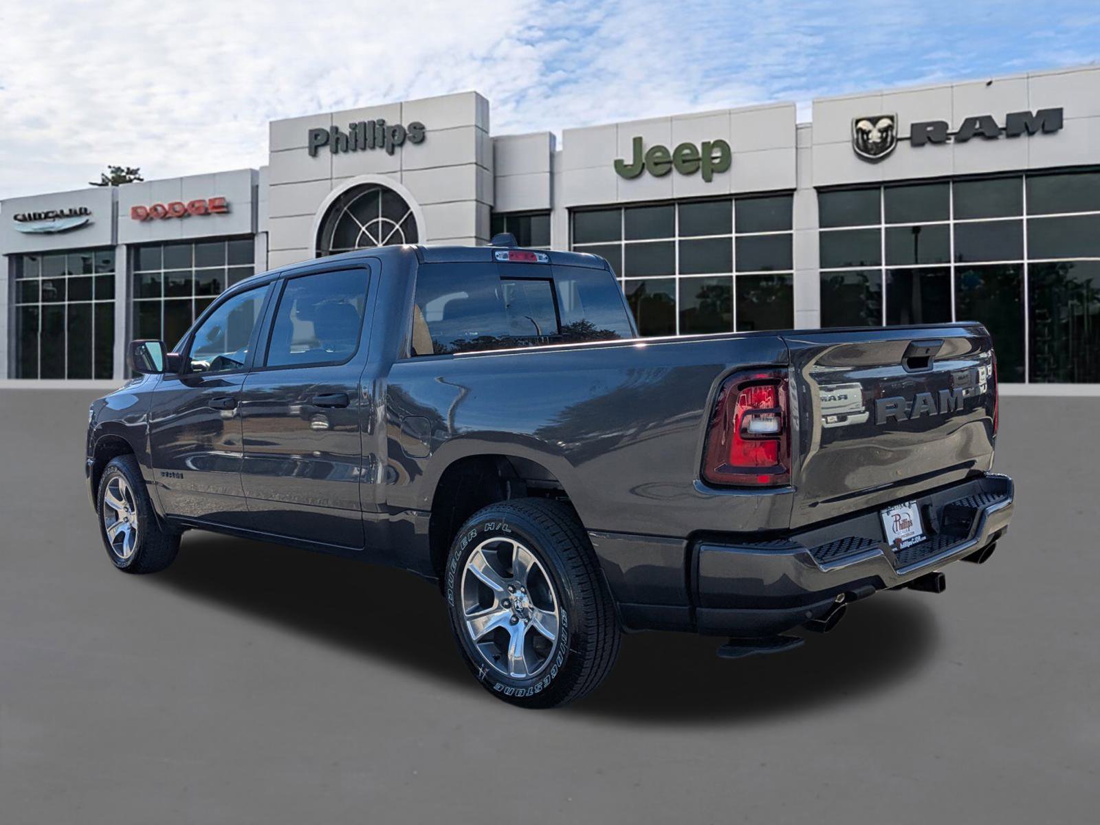 New 2026 RAM 1500 Express image 5