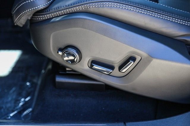 New 2025 Volvo XC60 T8 Ultra w/ Protection Package Premier image 22