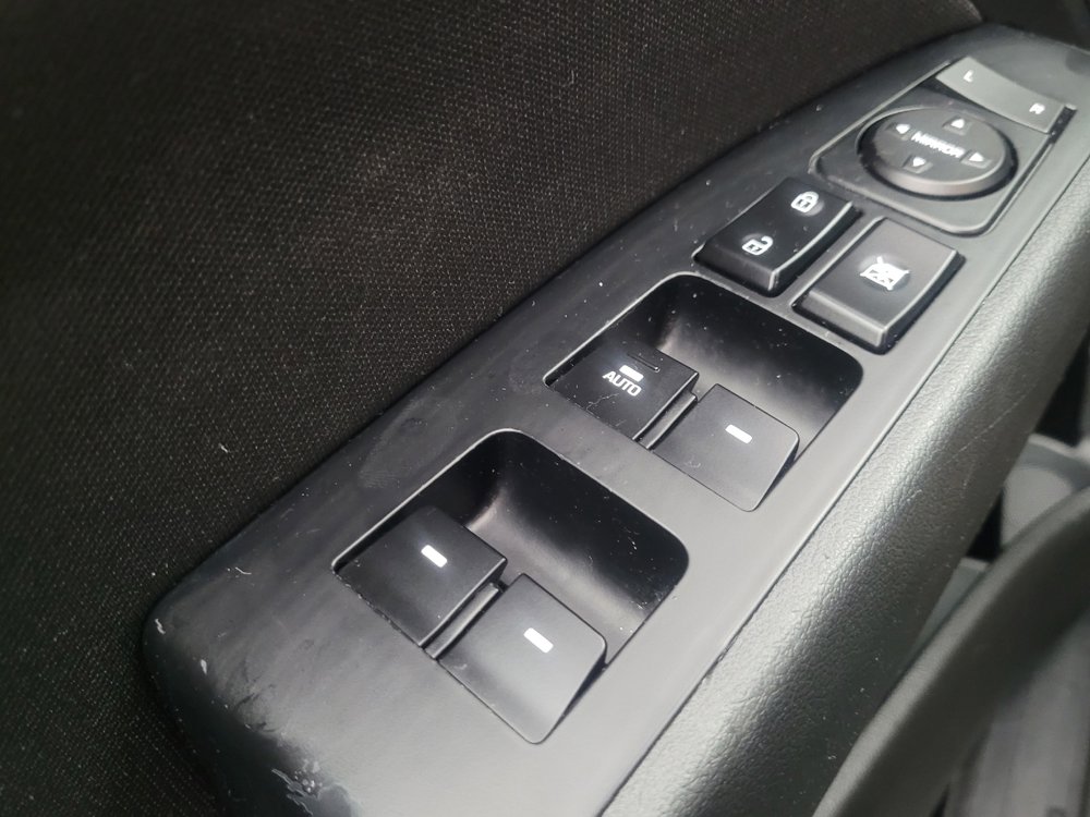 Used 2018 Hyundai Elantra Value Edition image 27