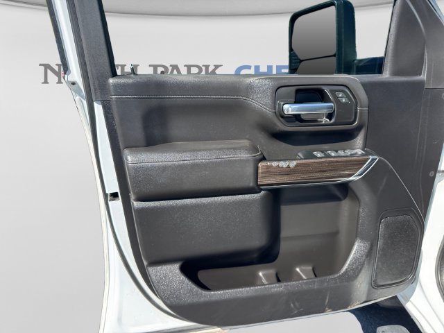 Used 2023 Chevrolet Silverado 2500 LT w/ Convenience Package AWD/4WD image 10