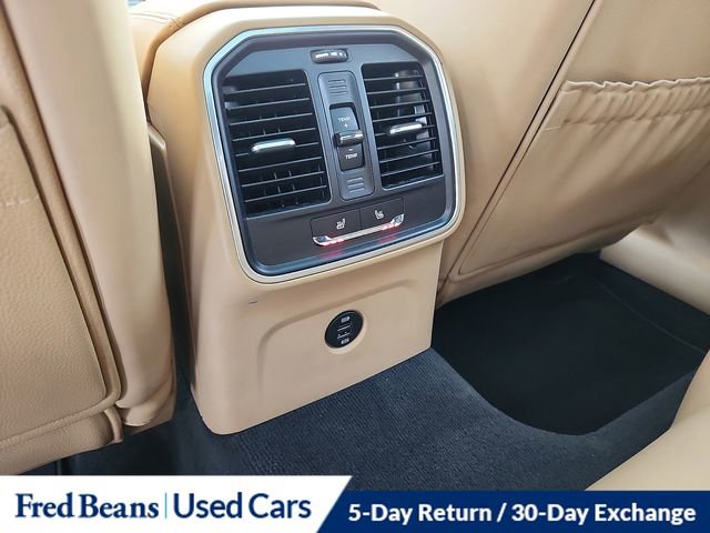 Used 2018 Porsche Macan Turbo image 13