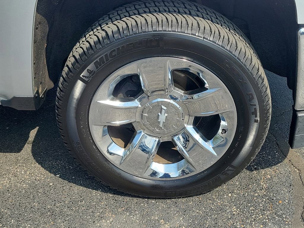 Used 2018 Chevrolet Silverado 1500 LTZ AWD/4WD image 8