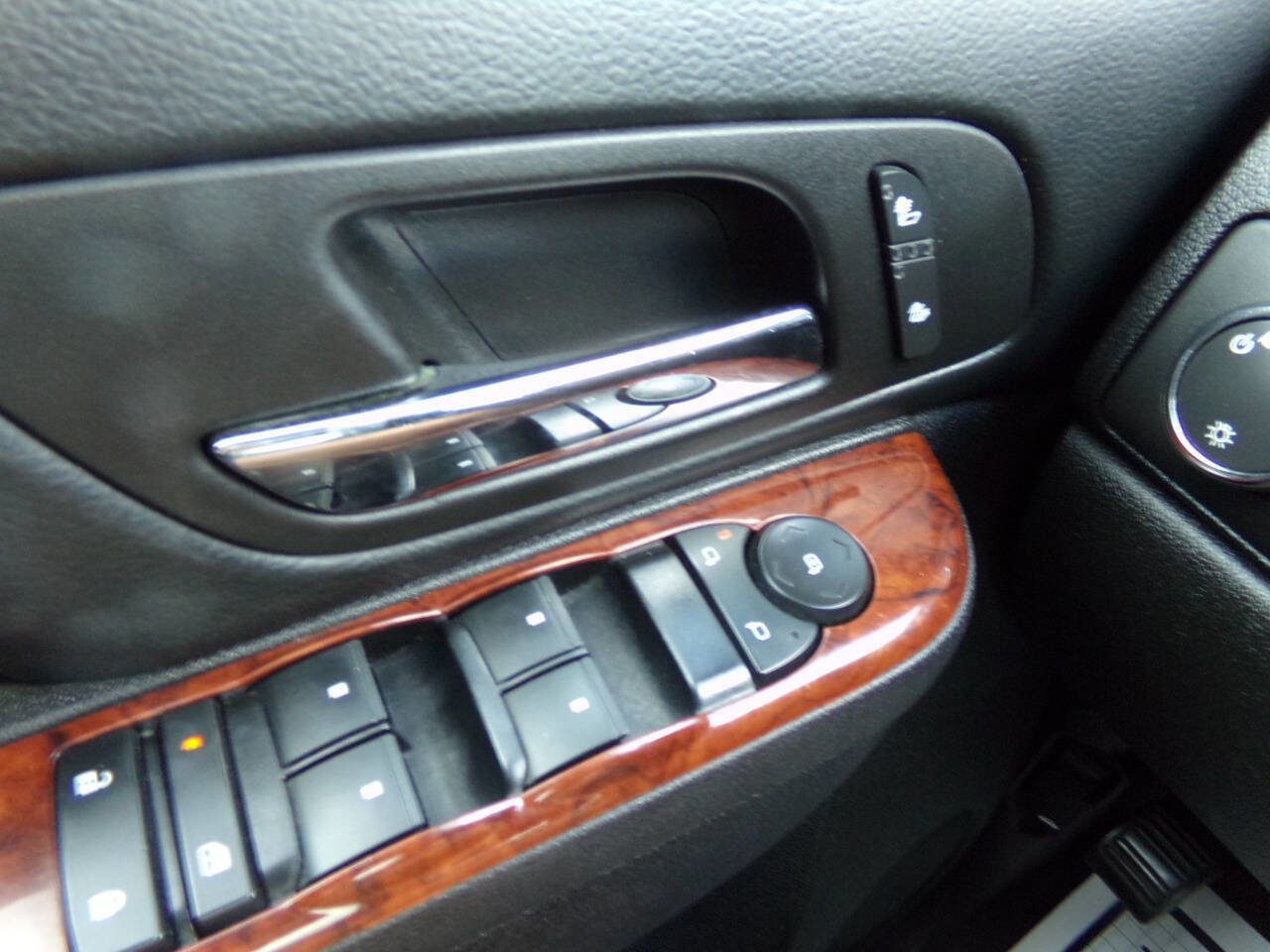 Used 2014 GMC Yukon XL SLT image 62