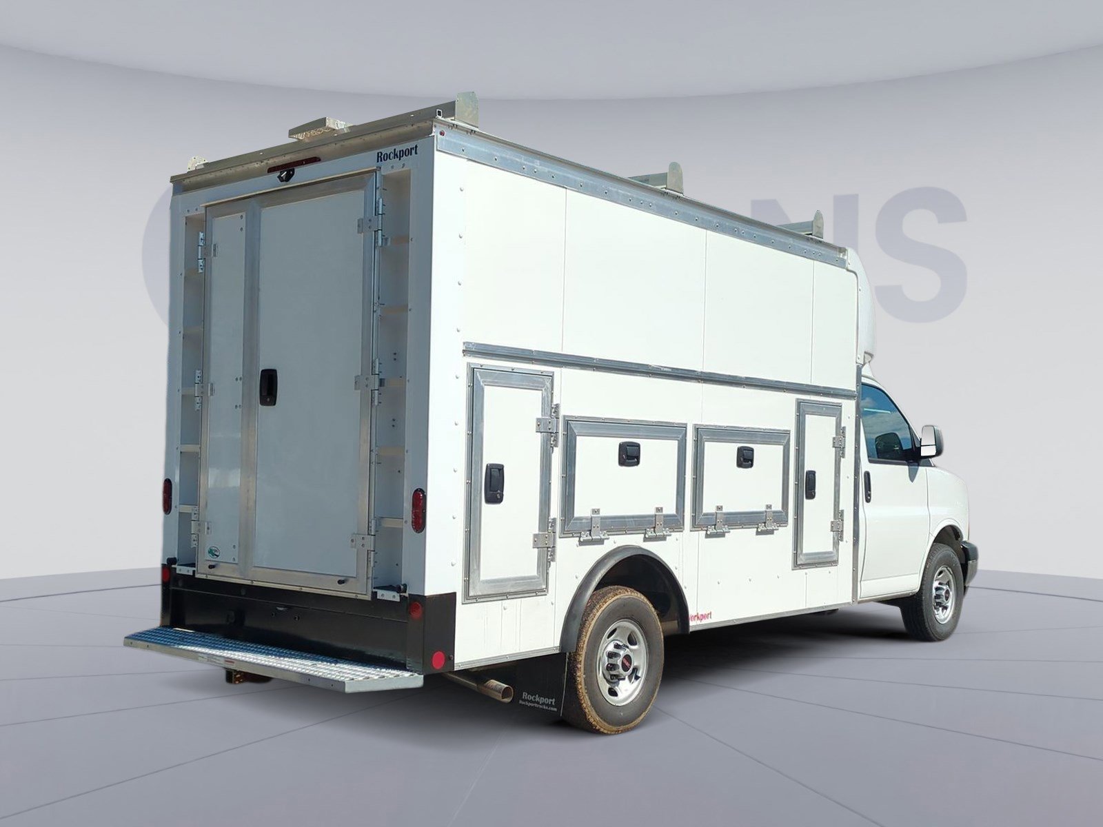 New 2025 GMC Savana 3500 w/ Power Convenience Package image 7