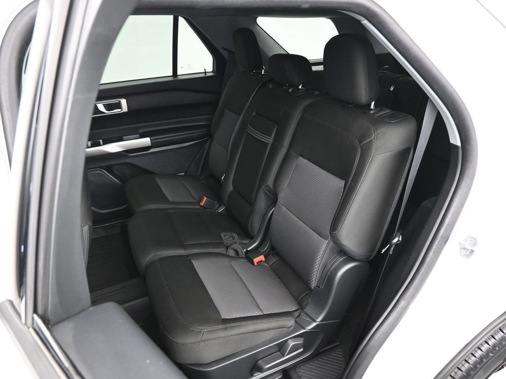 Certified 2022 Ford Explorer XLT image 14