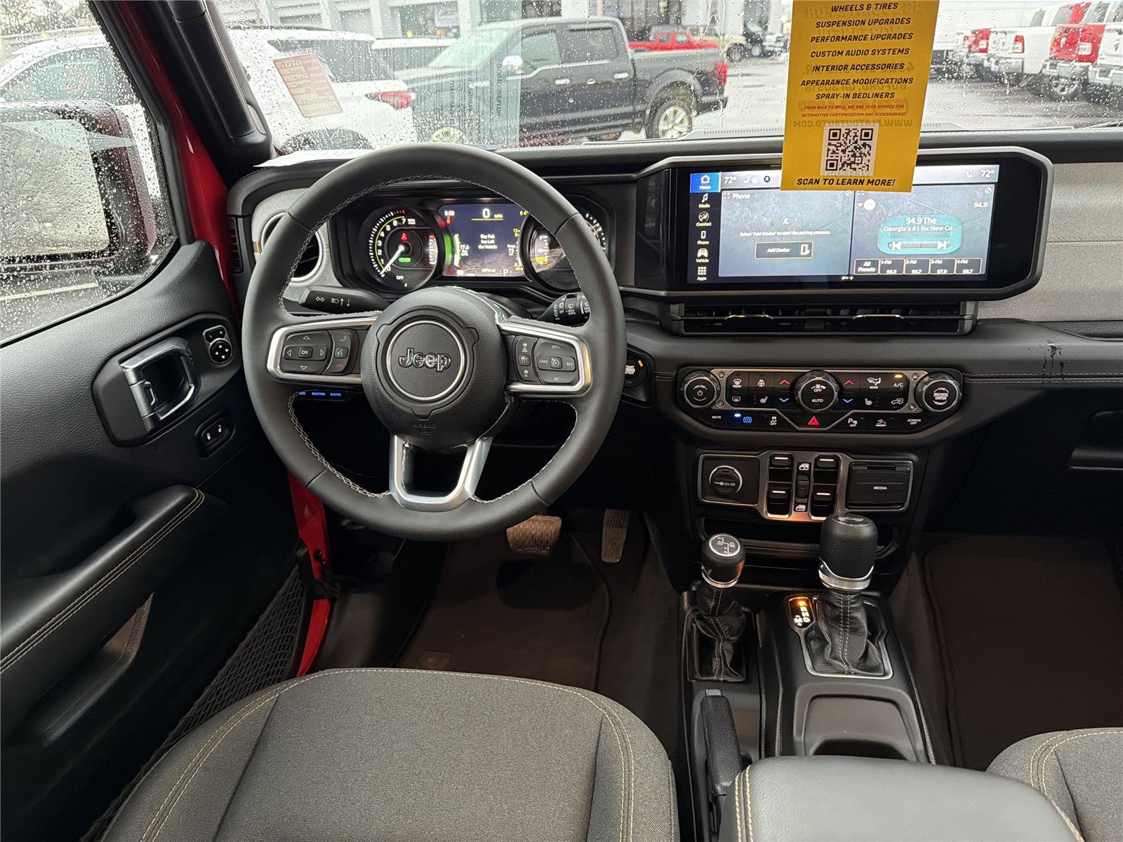 Used 2025 Jeep Wrangler Sahara w/ Safety Group image 23