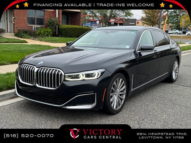 Used 2022 BMW 740i xDrive w/ Premium Package