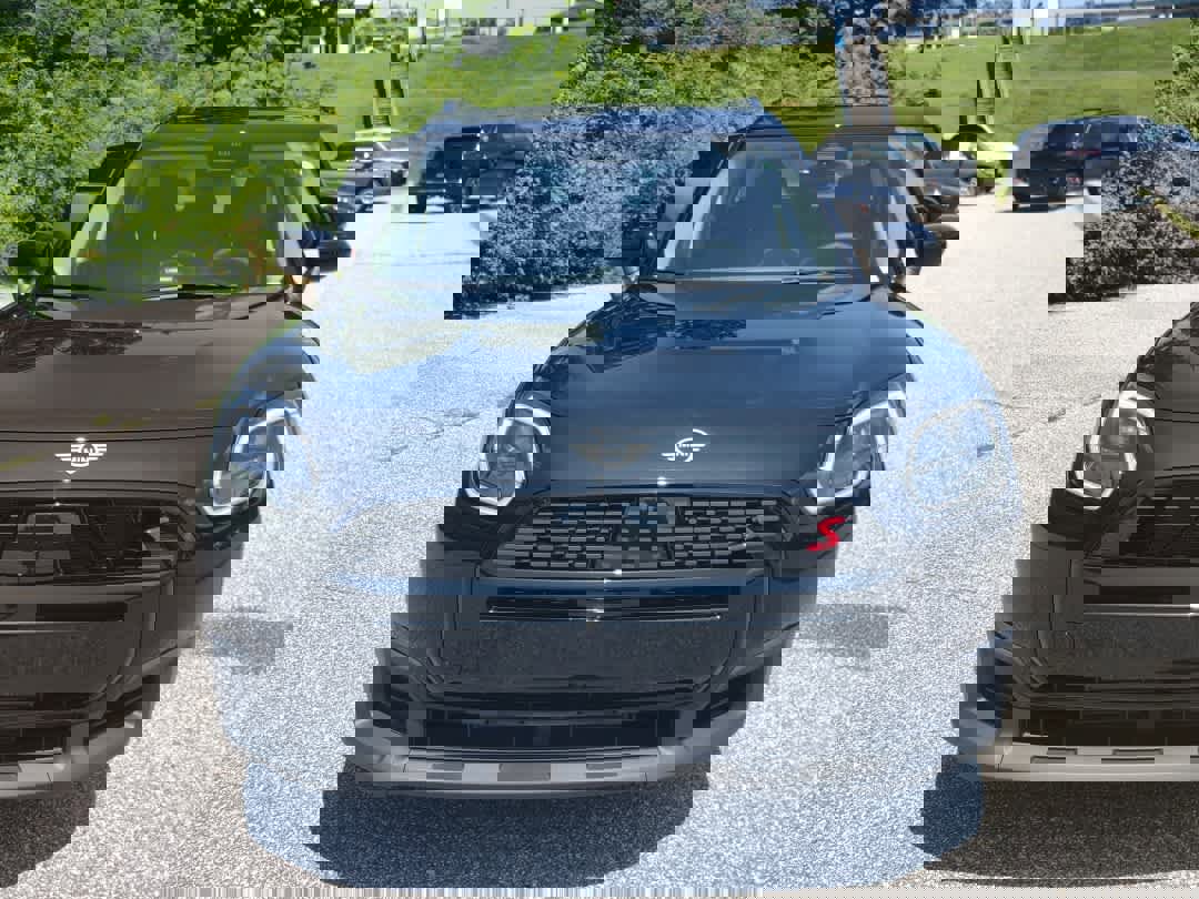 New 2025 MINI Cooper Countryman S image 2