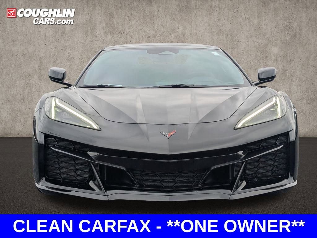 Used 2025 Chevrolet Corvette Z06 image 2