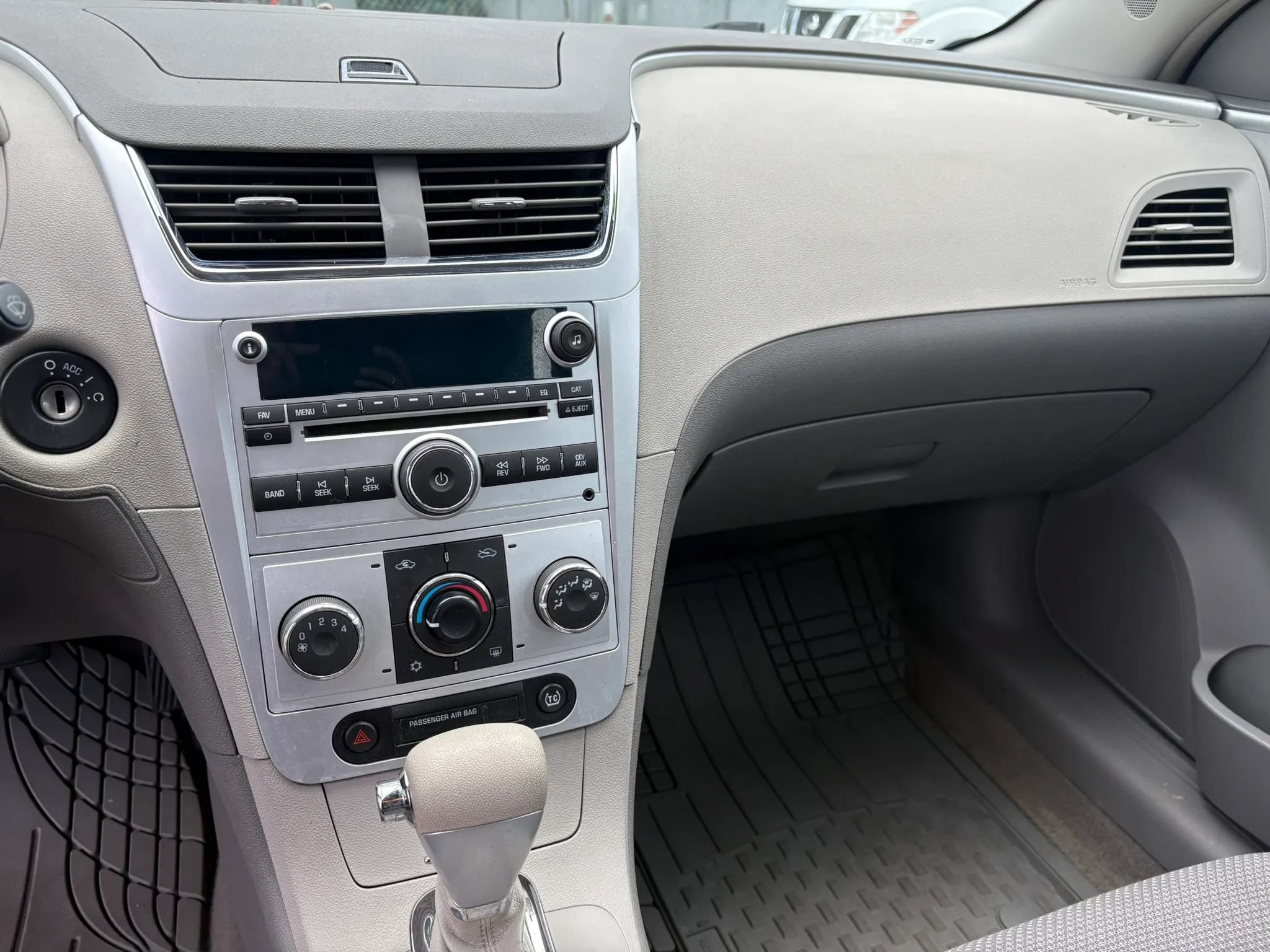 Used 2008 Chevrolet Malibu LS FWD image 10