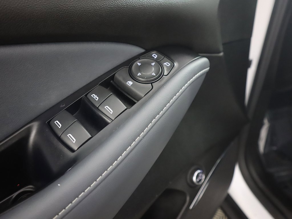 Used 2022 Buick Enclave Essence w/ Experience Buick Package image 39