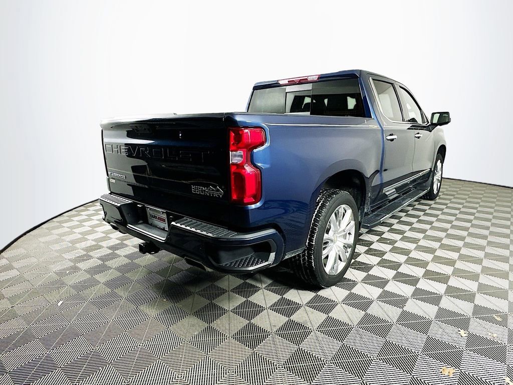 Used 2022 Chevrolet Silverado 1500 High Country w/ High Country Premium Package image 11