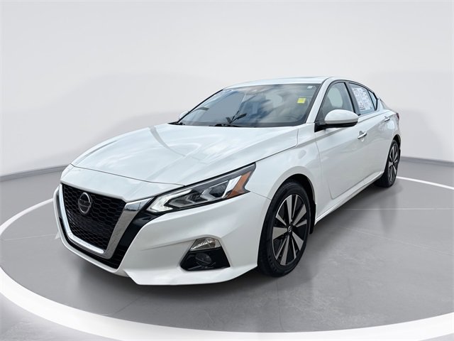 Used 2021 Nissan Altima 2.5 SL image 1