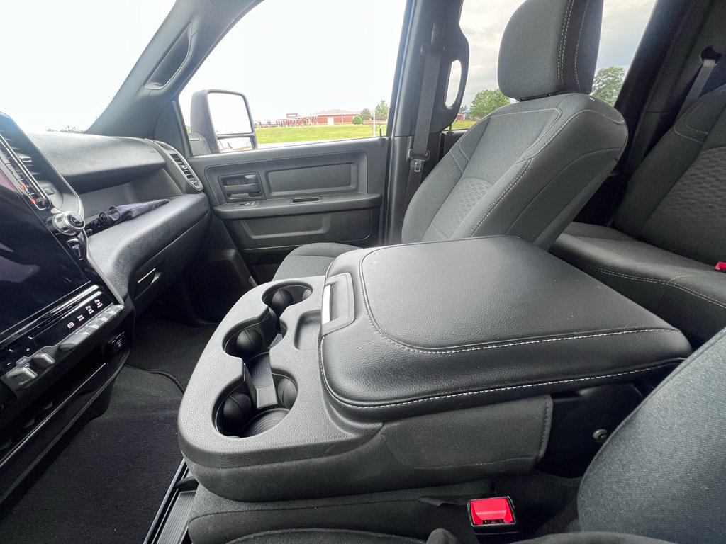 Certified 2025 RAM 2500 Tradesman AWD/4WD image 18