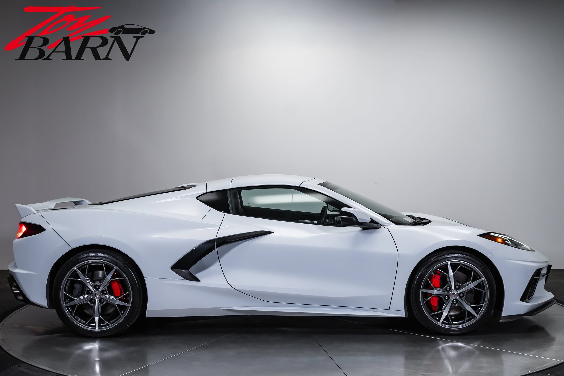 Used 2022 Chevrolet Corvette Stingray Preferred Cpe w/ Z51 Performance Package RWD image 14
