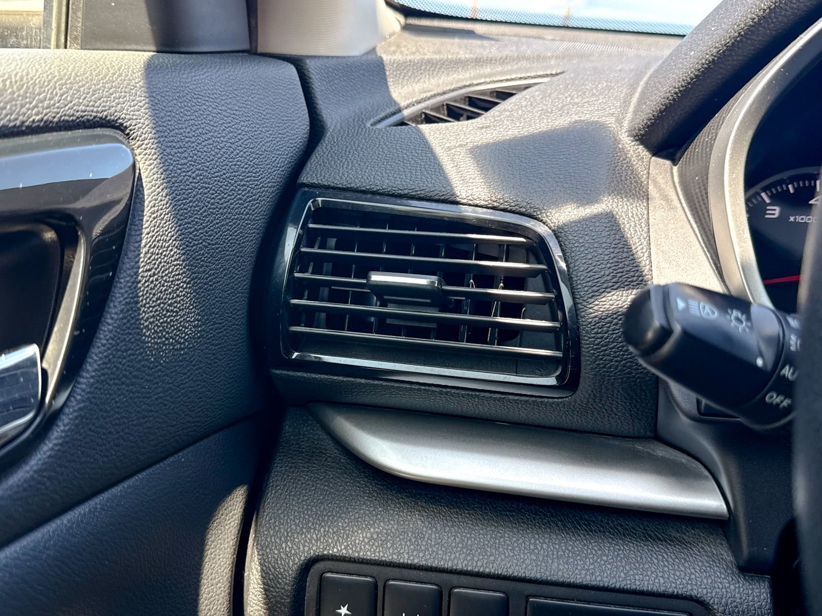 Used 2023 Mitsubishi Eclipse Cross SE AWD/4WD image 42