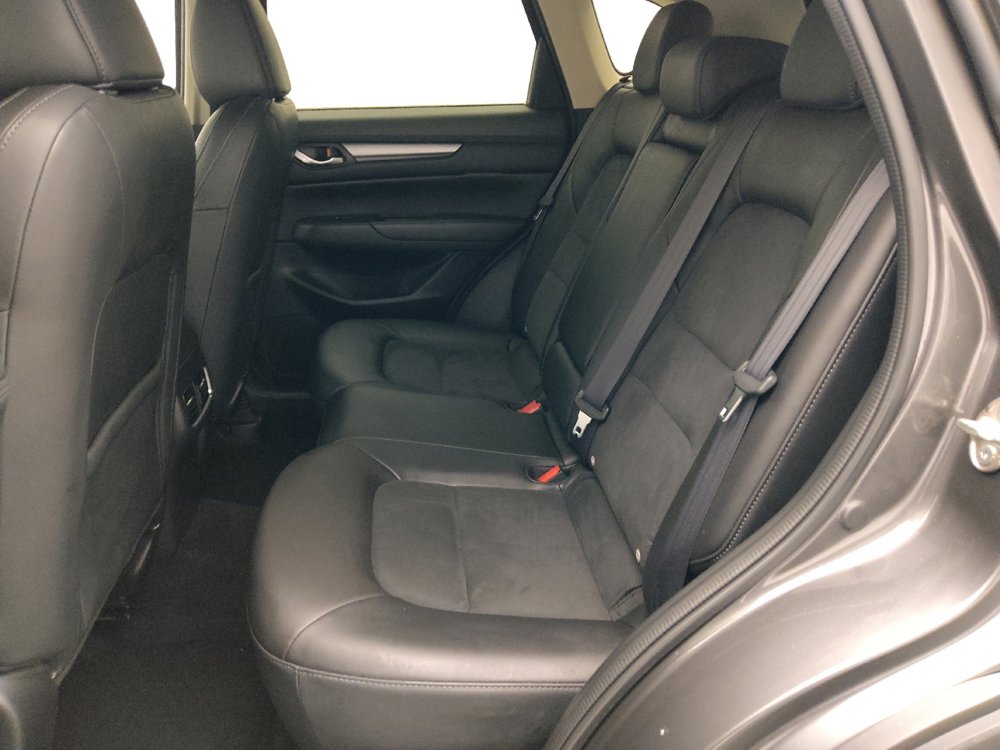 Used 2018 MAZDA CX-5 Touring w/ Preferred Equipment Package FWD image 18