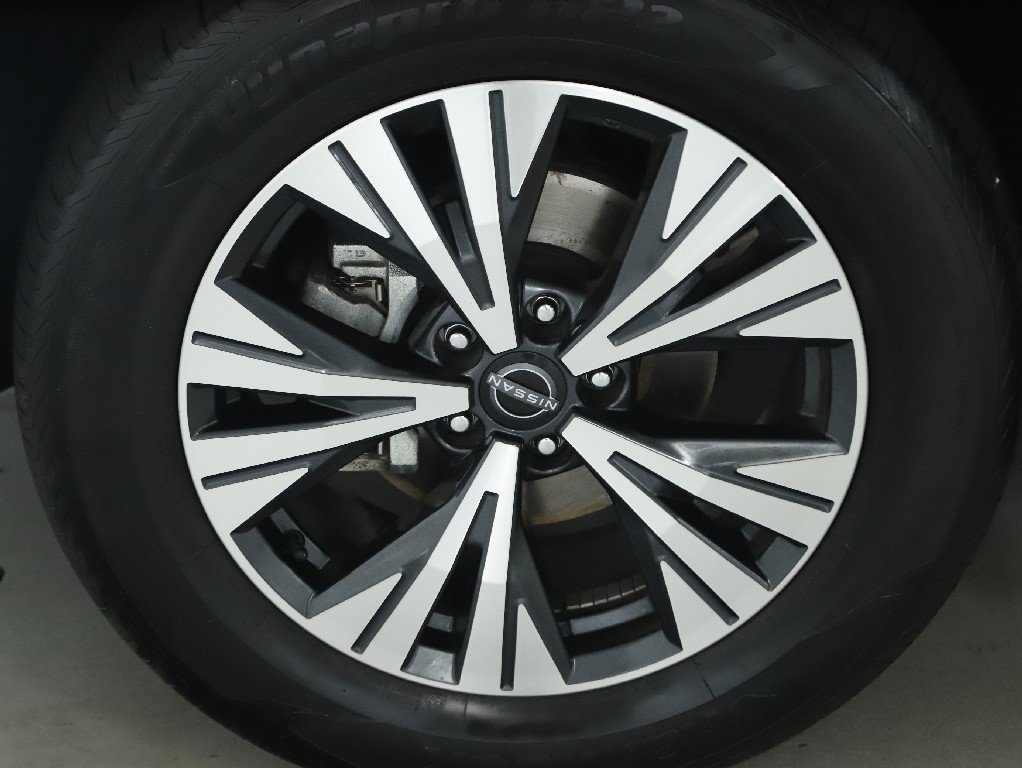 Certified 2023 Nissan Rogue SV w/ SV Premium B Package AWD/4WD image 42