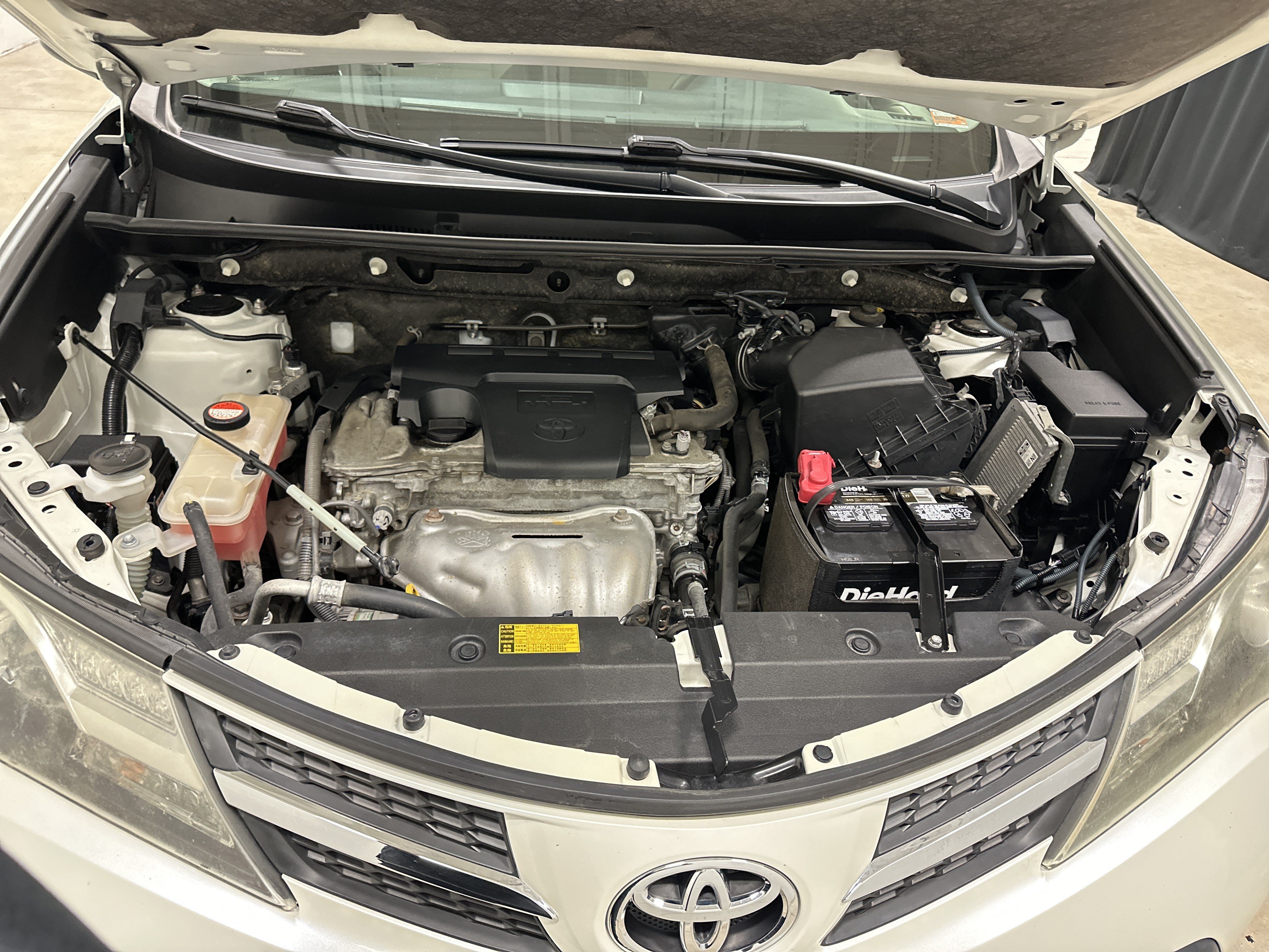 Used 2015 Toyota RAV4 Limited AWD/4WD image 34
