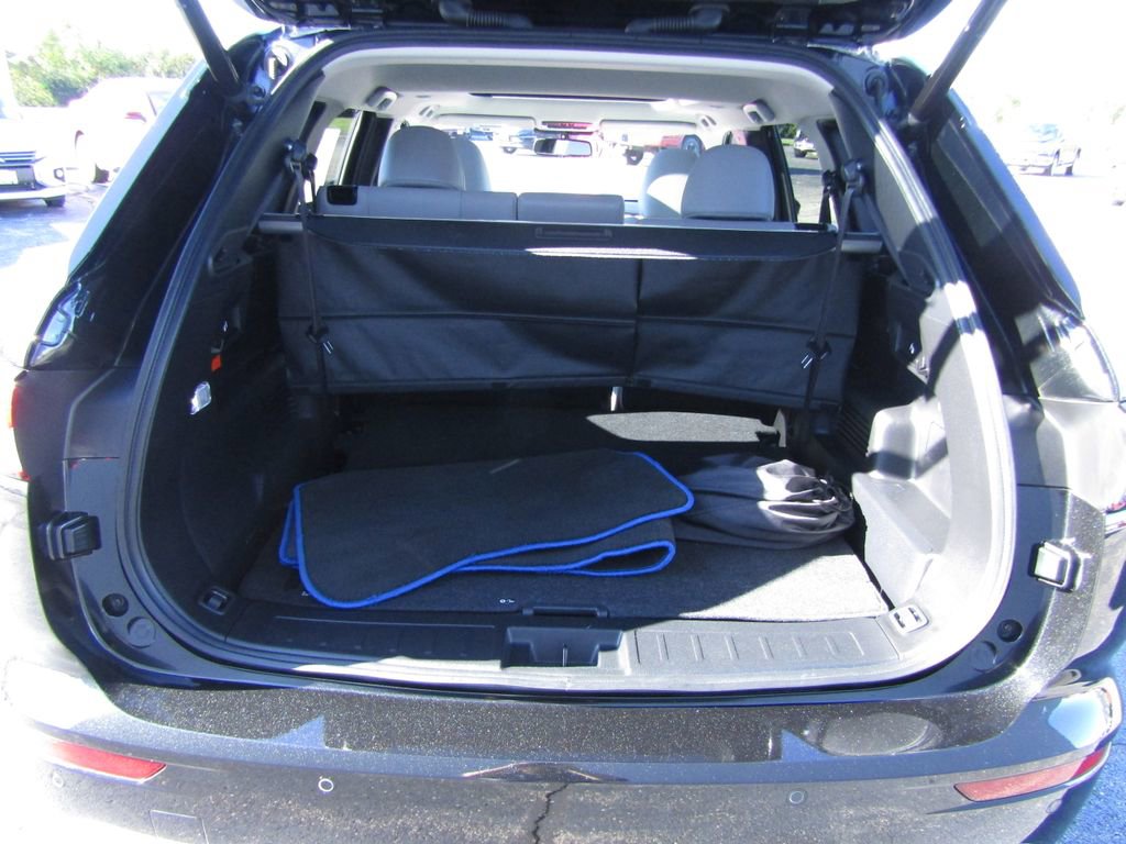 Used 2024 Mitsubishi Outlander SEL Black Edition image 7