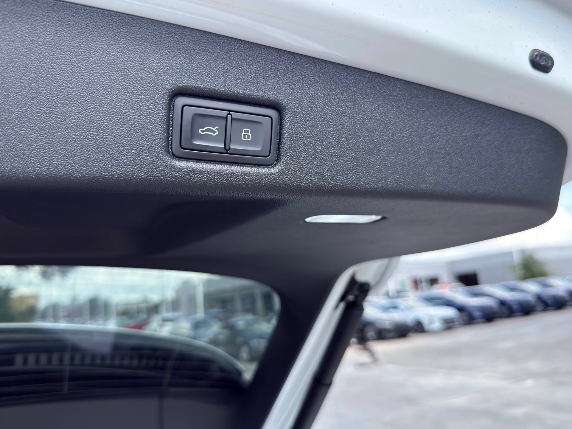 New 2026 Audi SQ5 Prestige AWD/4WD image 7