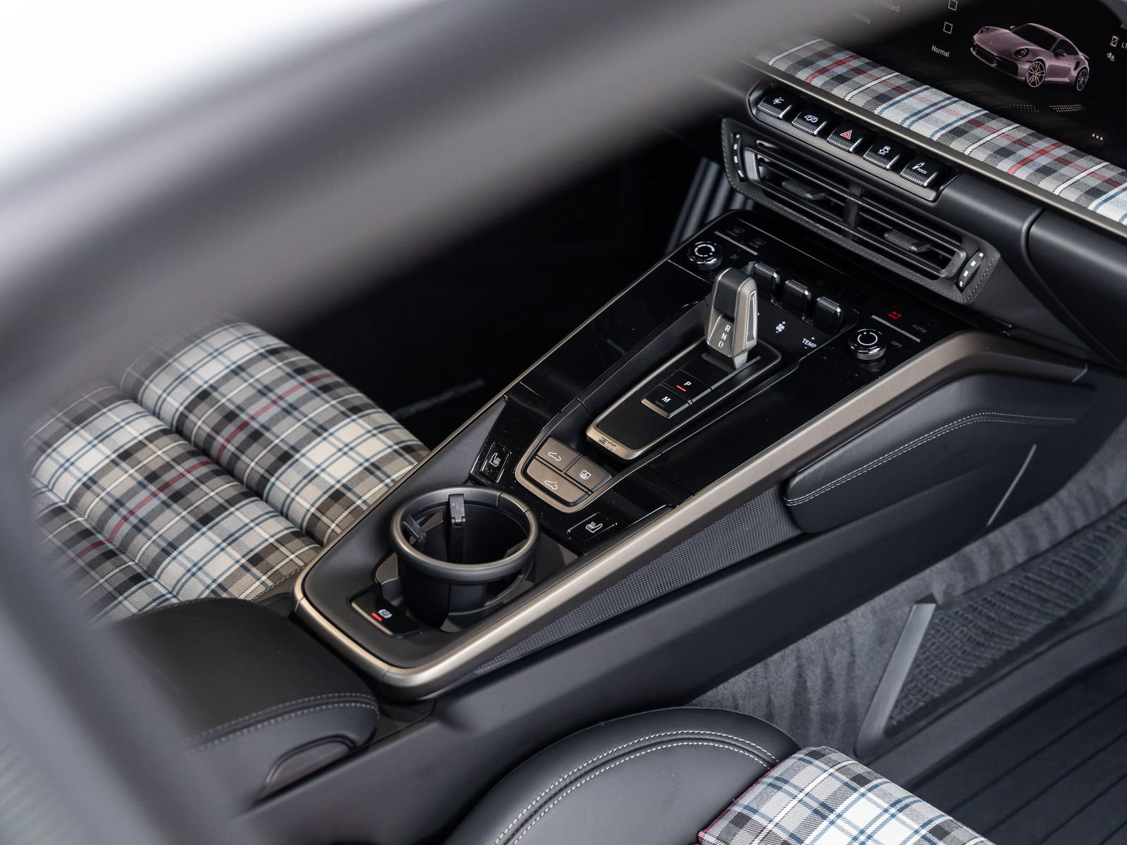 Certified 2025 Porsche 911 Turbo S AWD/4WD image 54
