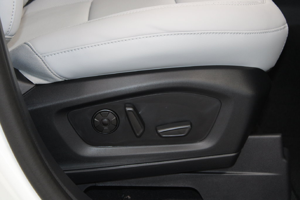 New 2027 Ford Explorer Platinum AWD/4WD image 28