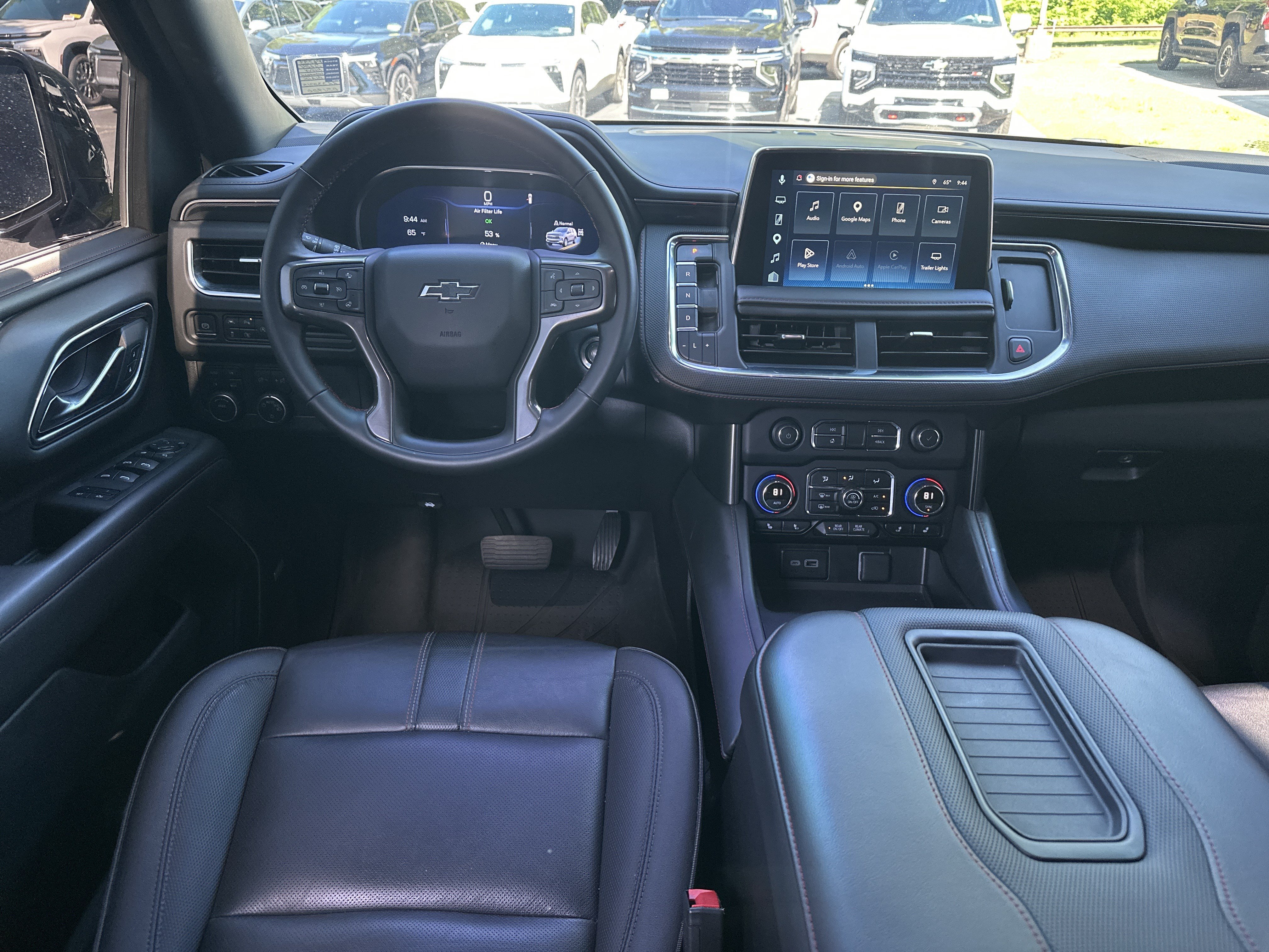 Used 2024 Chevrolet Suburban RST w/ Luxury Package AWD/4WD image 22