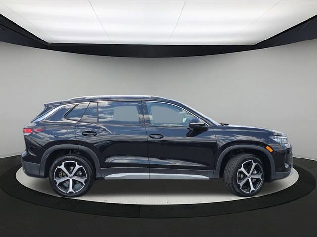 New 2025 Volkswagen Tiguan SE image 8