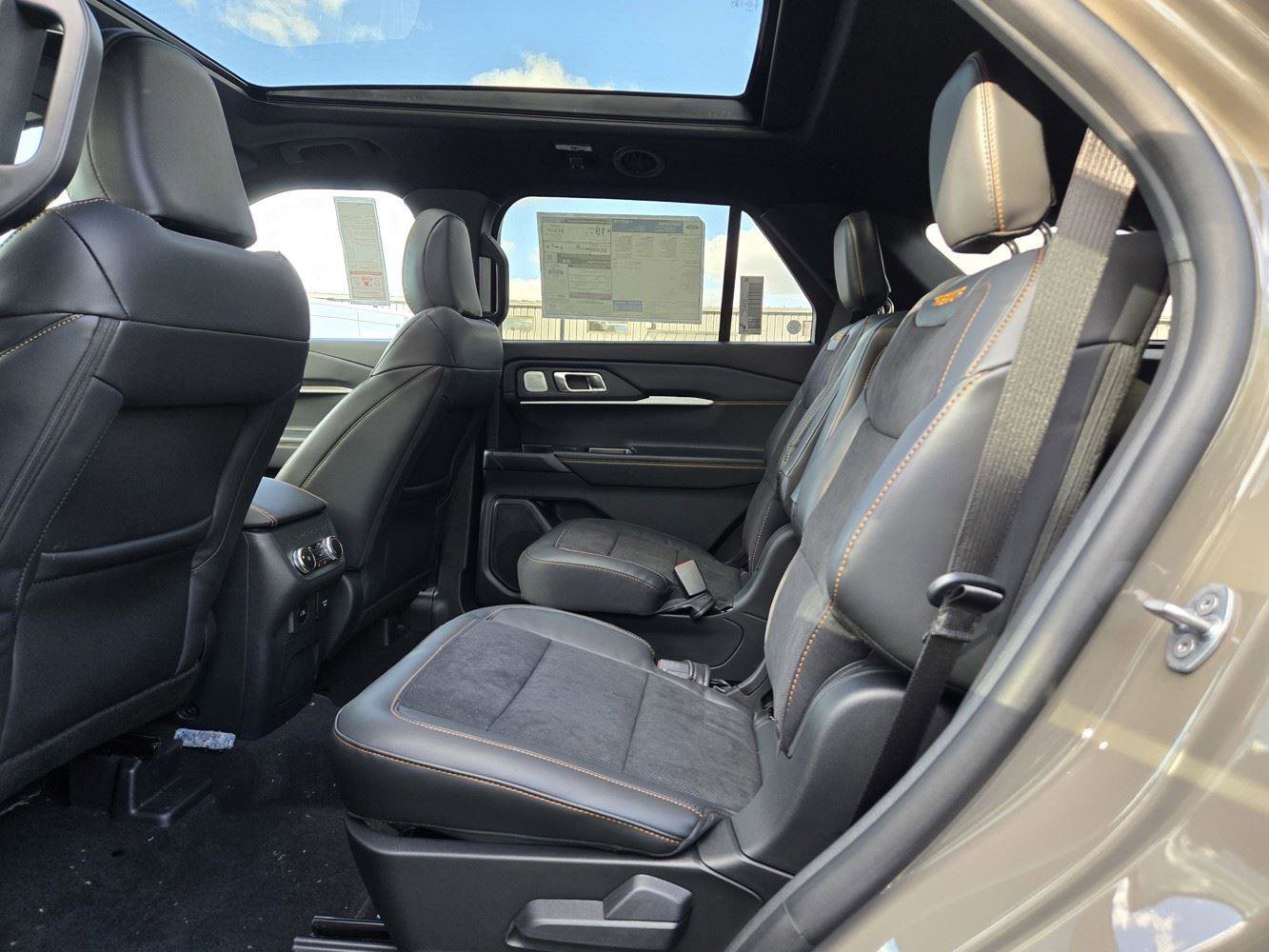 New 2026 Ford Explorer ST image 21