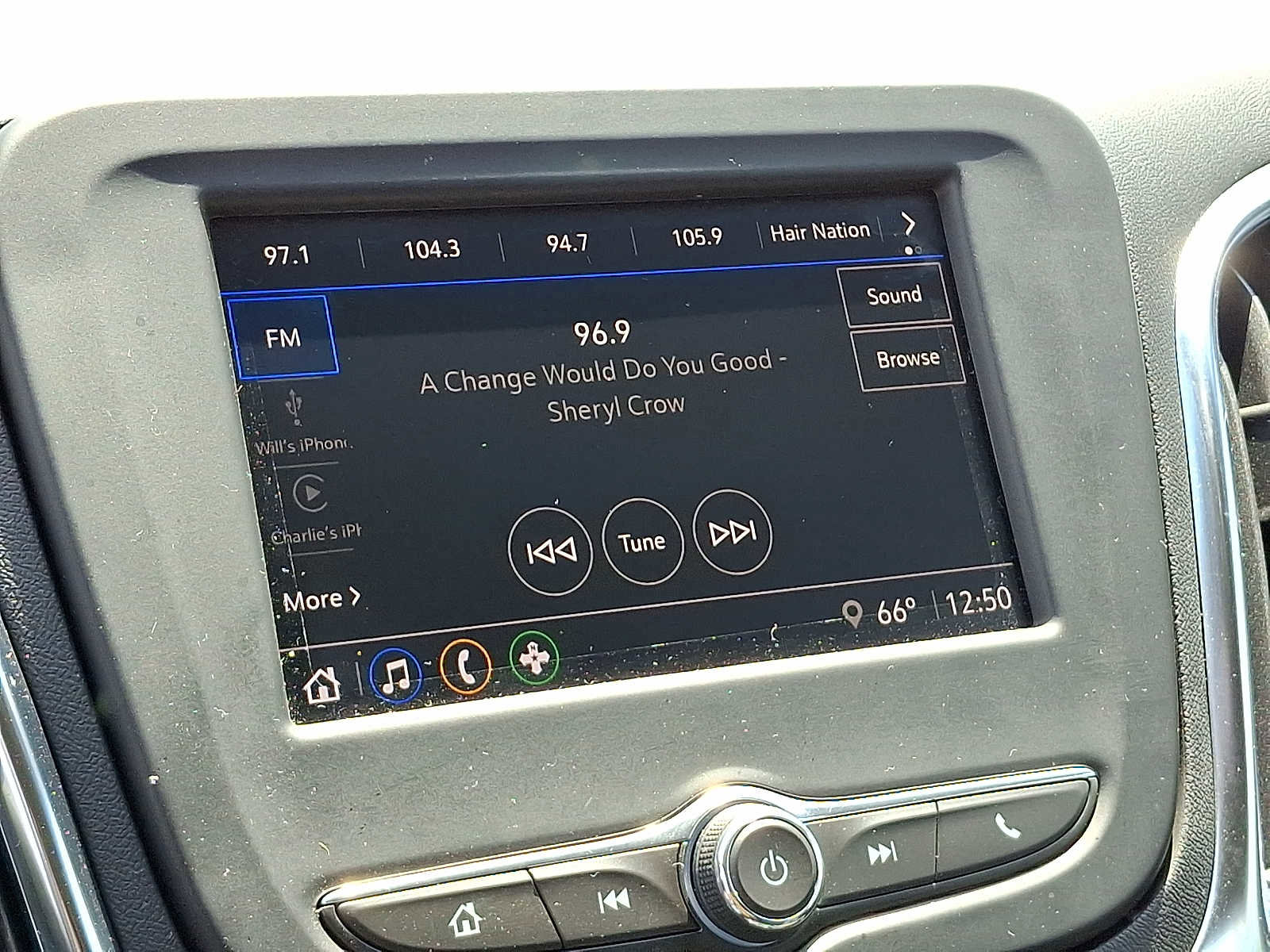 Used 2024 Chevrolet Equinox LT w/ LPO, Floor Liner Package AWD/4WD image 18