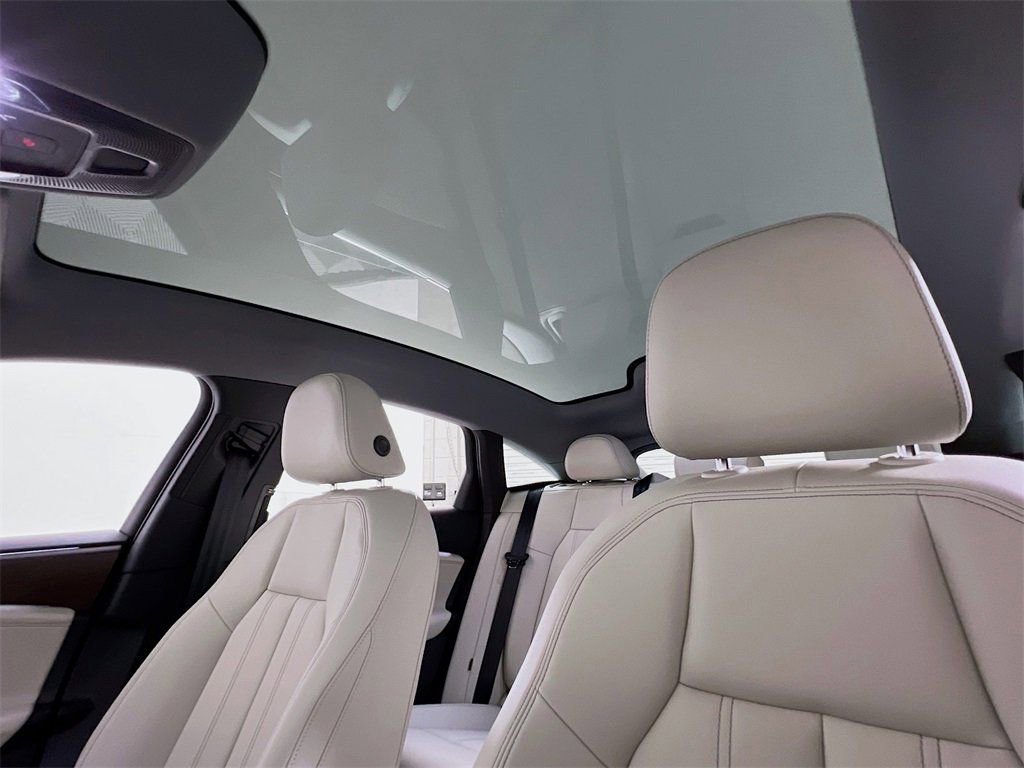 New 2025 Audi A6 e-tron Premium RWD image 12