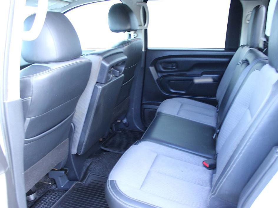 Used 2020 Nissan Titan S w/ S Utility Package image 13