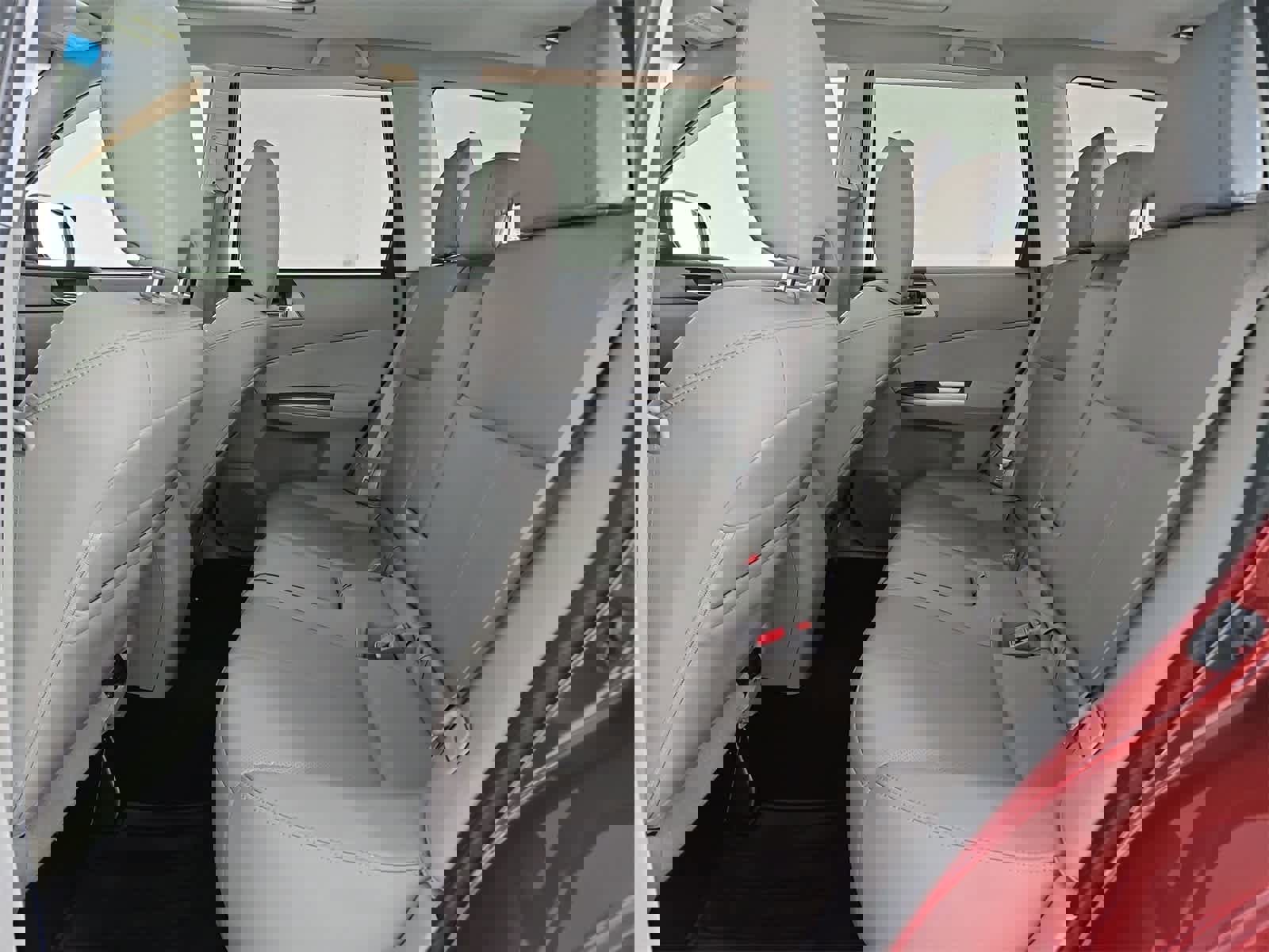 Used 2012 Subaru Forester 2.5X Limited image 20