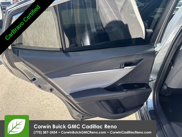 Used 2025 Toyota Camry SE w/ Convenience Package FWD image 16