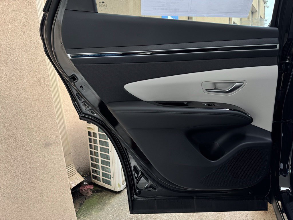 New 2024 Hyundai Tucson Limited AWD/4WD image 25