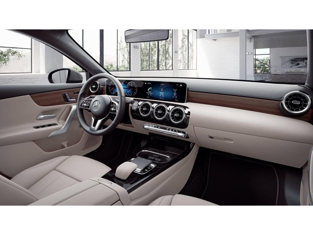 Certified 2020 Mercedes-Benz A 220 4MATIC image 6