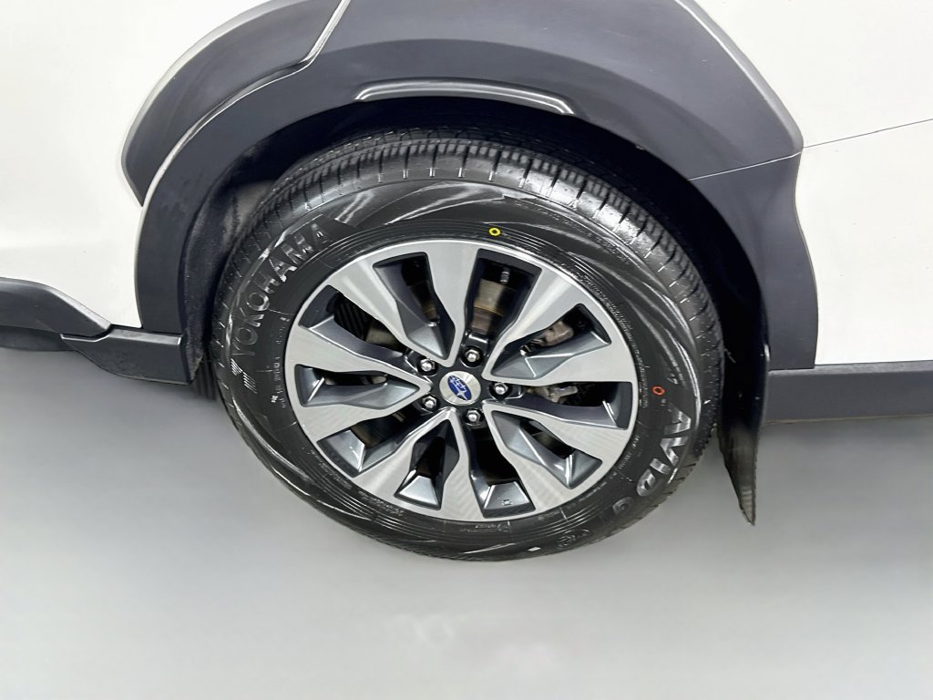 Certified 2023 Subaru Outback Limited AWD/4WD image 38