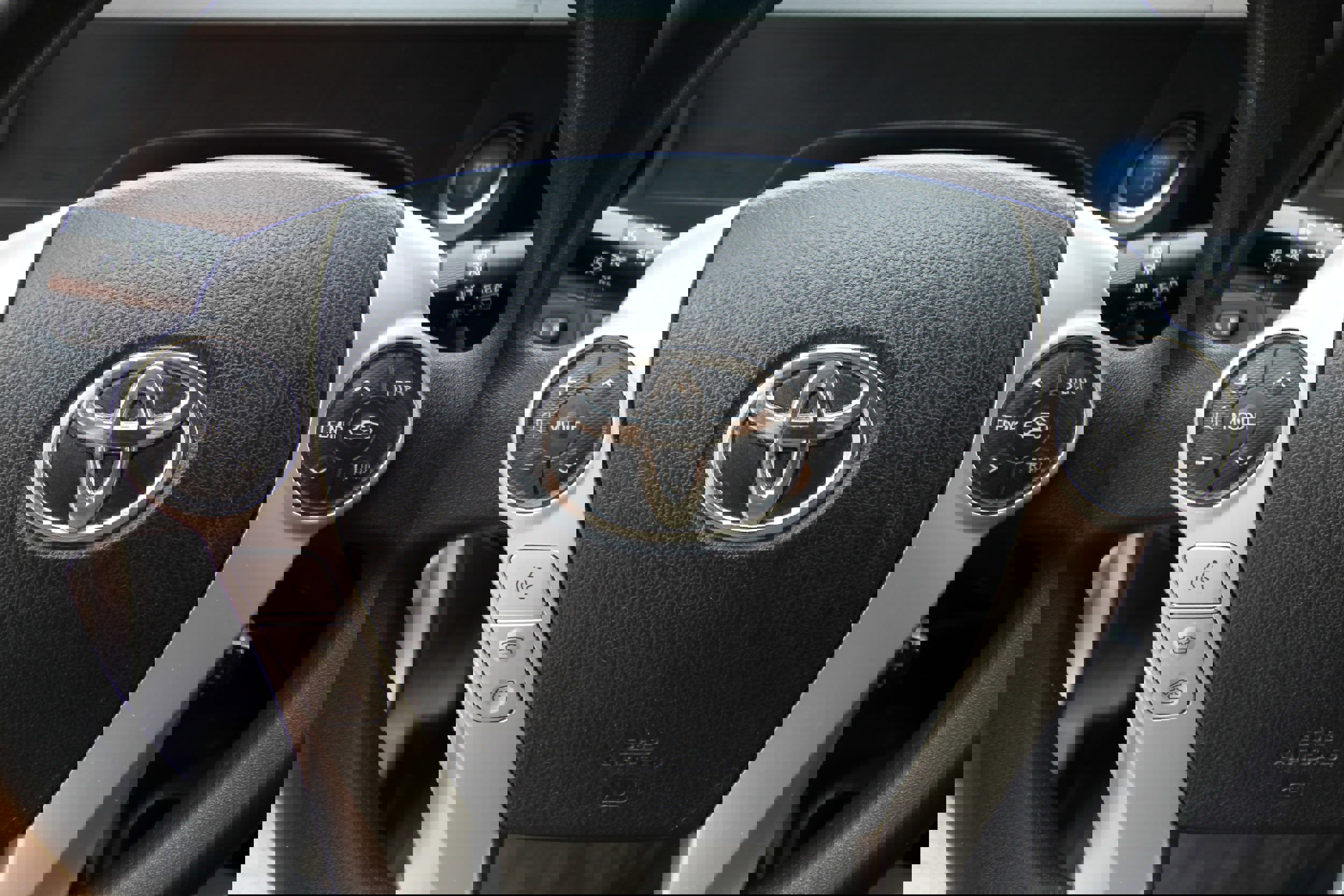 Used 2015 Toyota Prius C Three FWD image 21