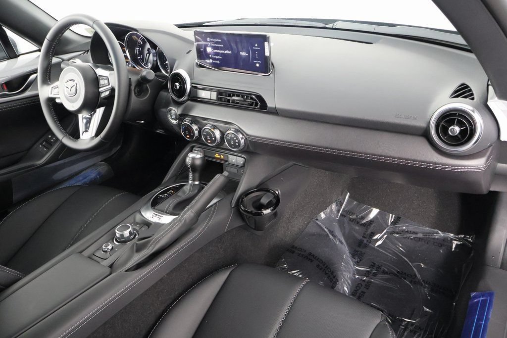 New 2026 MAZDA MX-5 Miata RF Grand Touring RWD image 8