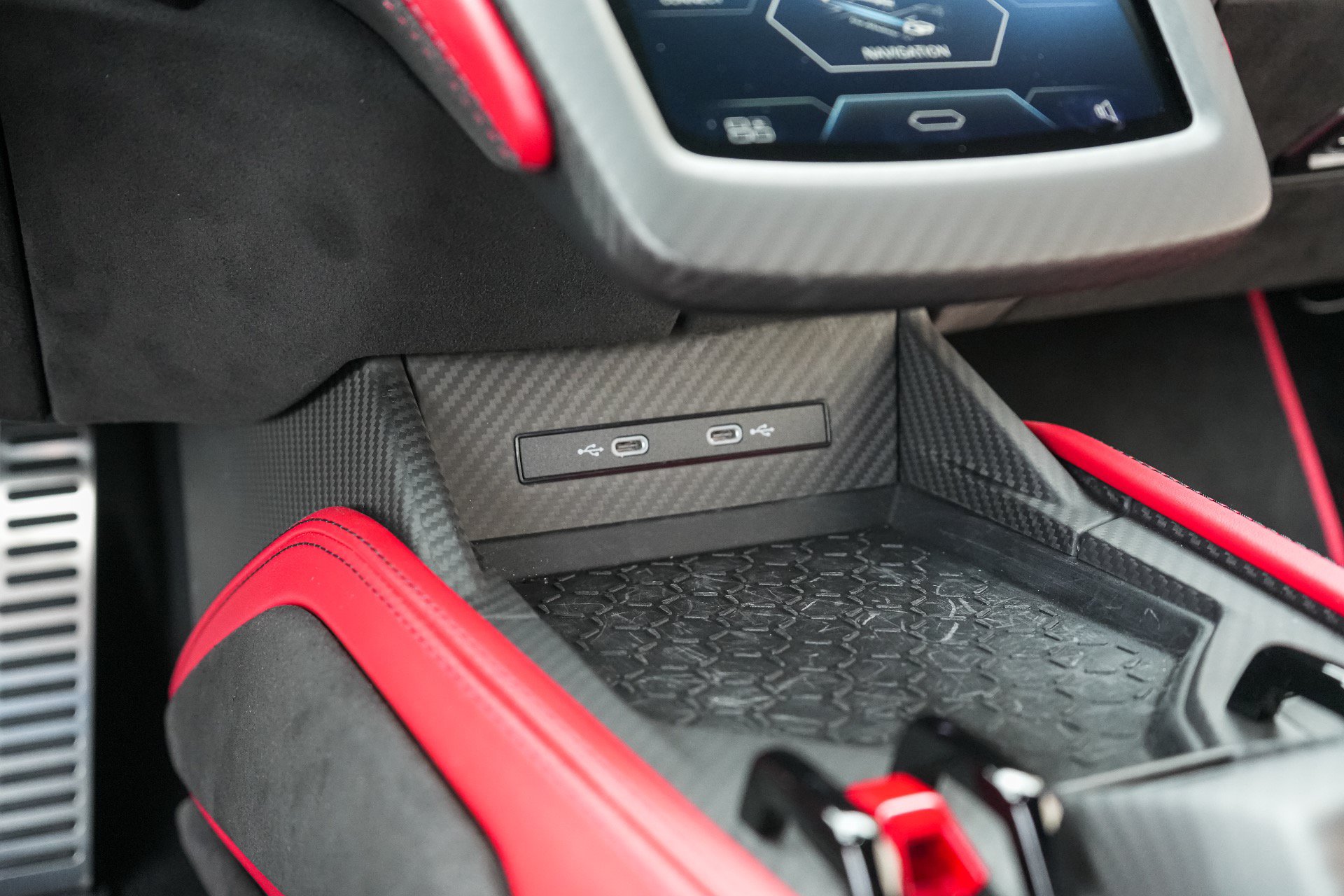 Used 2025 Lamborghini Revuelto AWD/4WD image 41
