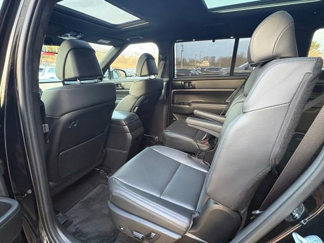 Used 2025 Hyundai Santa Fe Calligraphy image 22