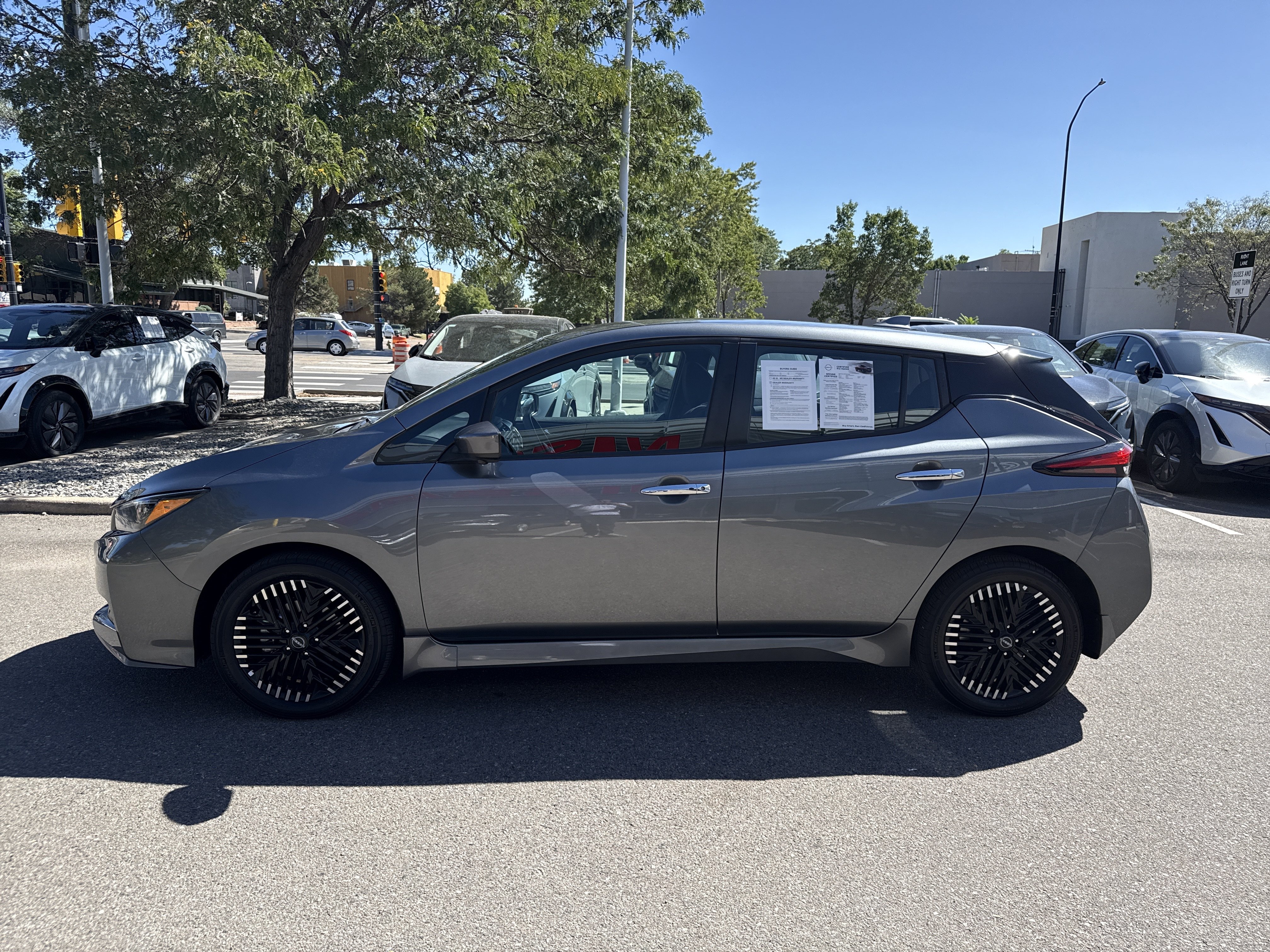 Certified 2025 Nissan Leaf SV Plus FWD image 4