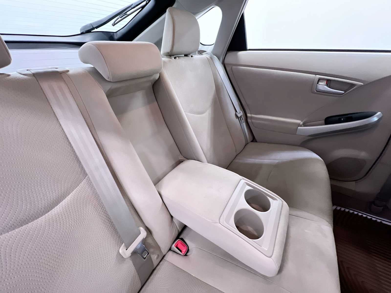 Used 2010 Toyota Prius Two FWD image 35